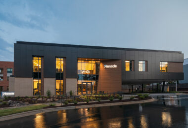 Pinnacle Bank Front