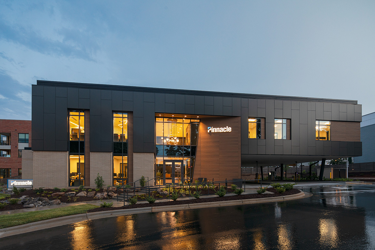 Pinnacle Bank Front