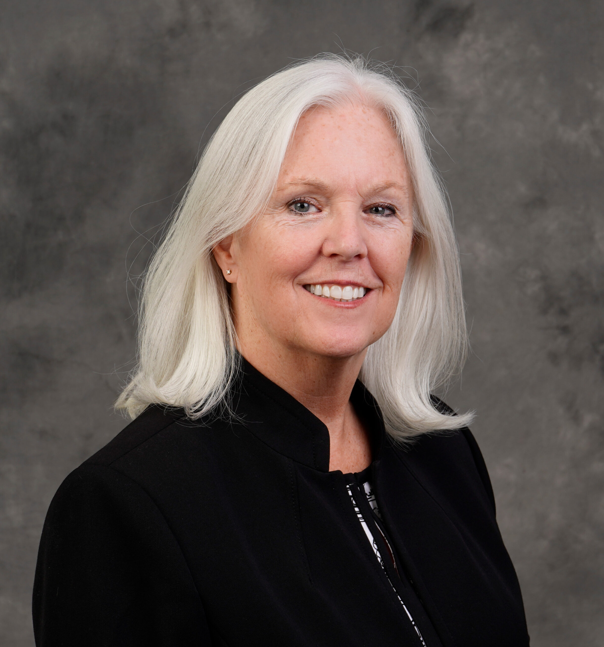 Lynne Bach, Senior Estimator